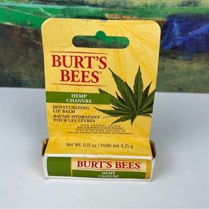 Burt’s Bees Hemp Chanvre Moisturizing Lip Balm